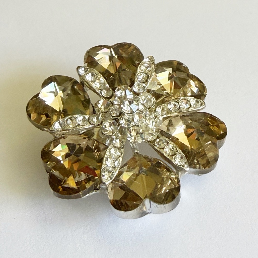 Hearts Floral Round Gemstones Luxury Fashion Brooch Pin Accessories